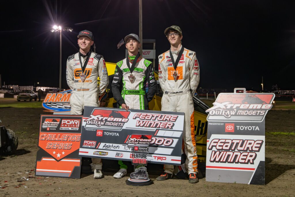 Torgerson Breaks Through at Farmer City for First Career Xtreme Outlaw Midget Series Win