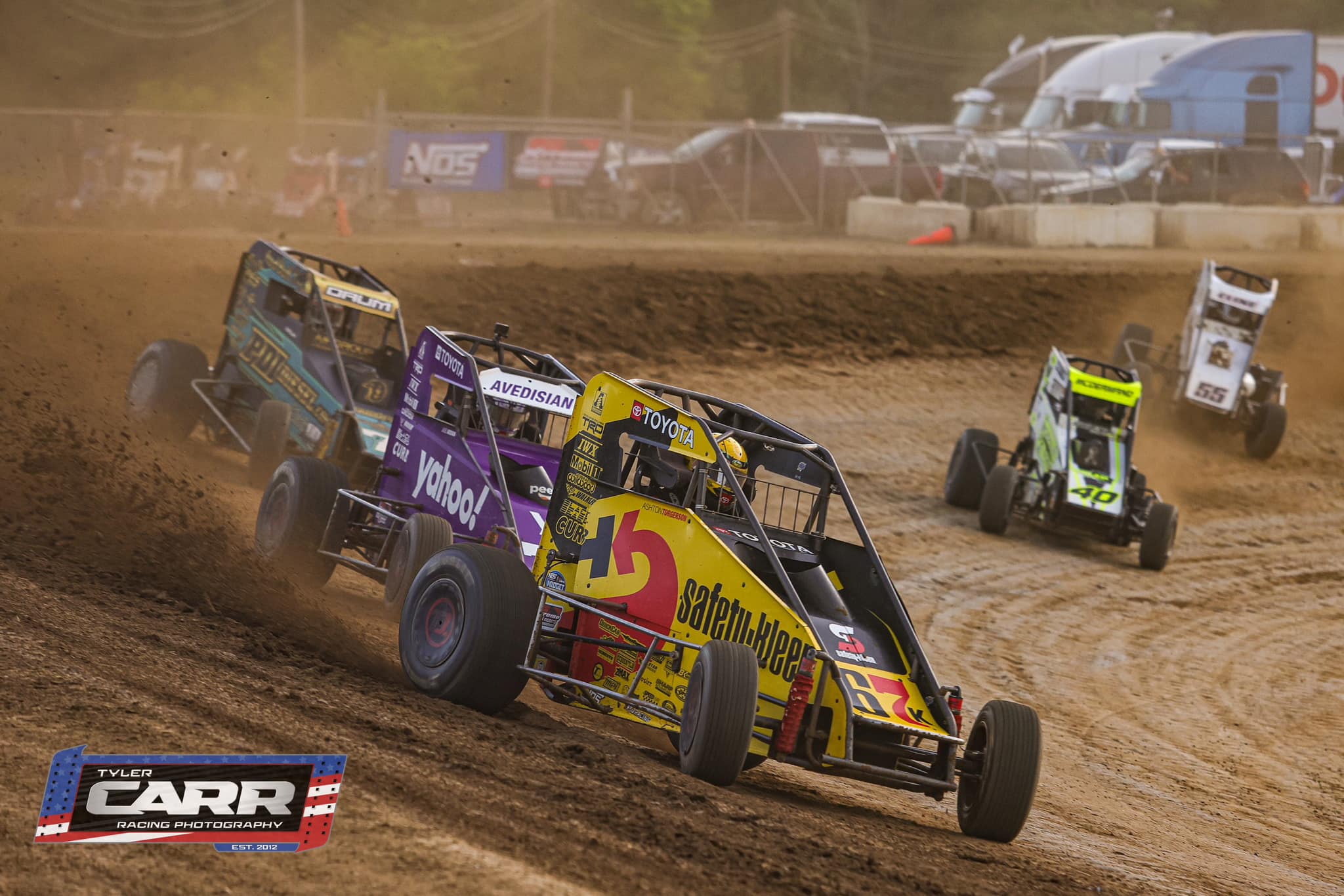 Midweek Midget Madness: Sarff, Daum, Timms, and McIntosh Shine in Xtreme Races