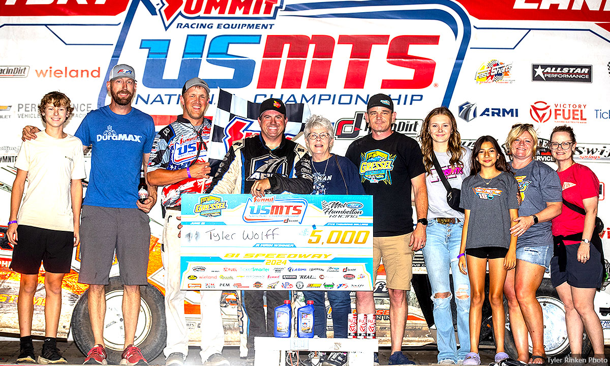 Tyler Wolff Wins Back-to-Back Opening Night of Gressel Memorial