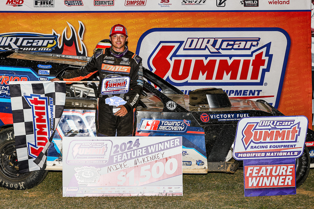 McKinney Edges Neville in Thrilling Finish at Butler Motor Speedway